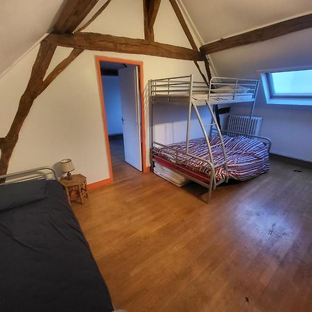 Bed and Breakfast Les Oiseaux De Passage Escolives-Sainte-Camille Exterior foto