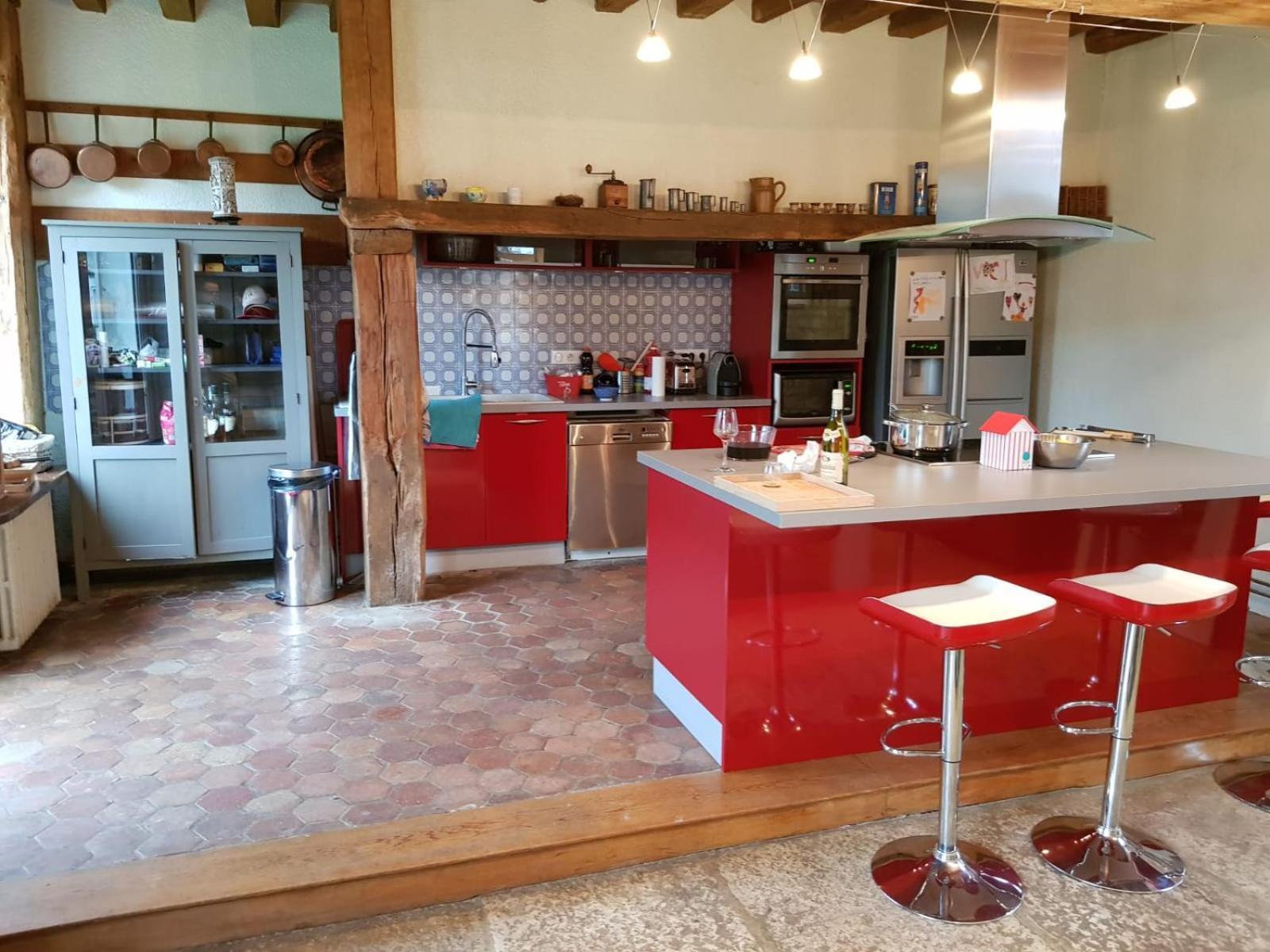 Bed and Breakfast Les Oiseaux De Passage Escolives-Sainte-Camille Exterior foto